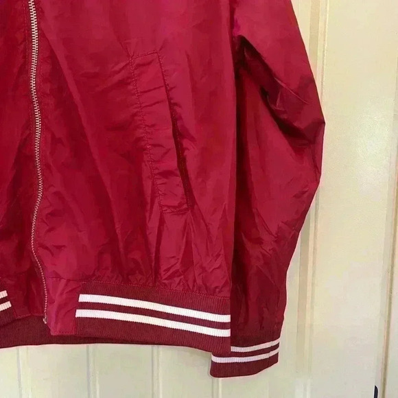 H&M Bomber Jacket light, men’s size Medium red and white new without tags - Picture 4 of 10